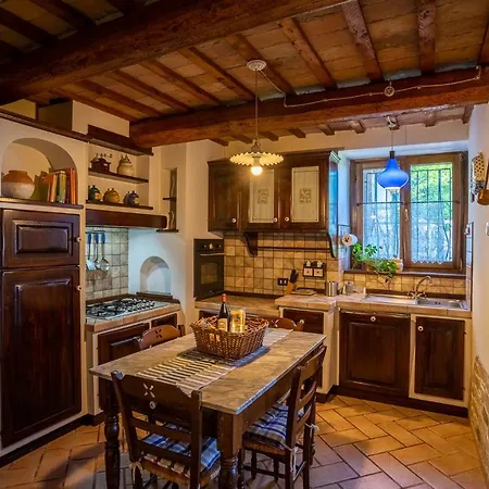 Rustica Le Piagge * Sassoferrato